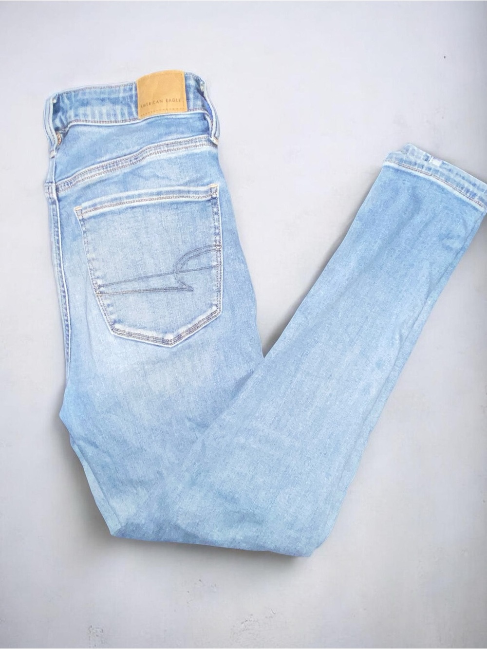 American Eagle High-Rise Level Stretch Jeggings Light Wash Size 2 Short